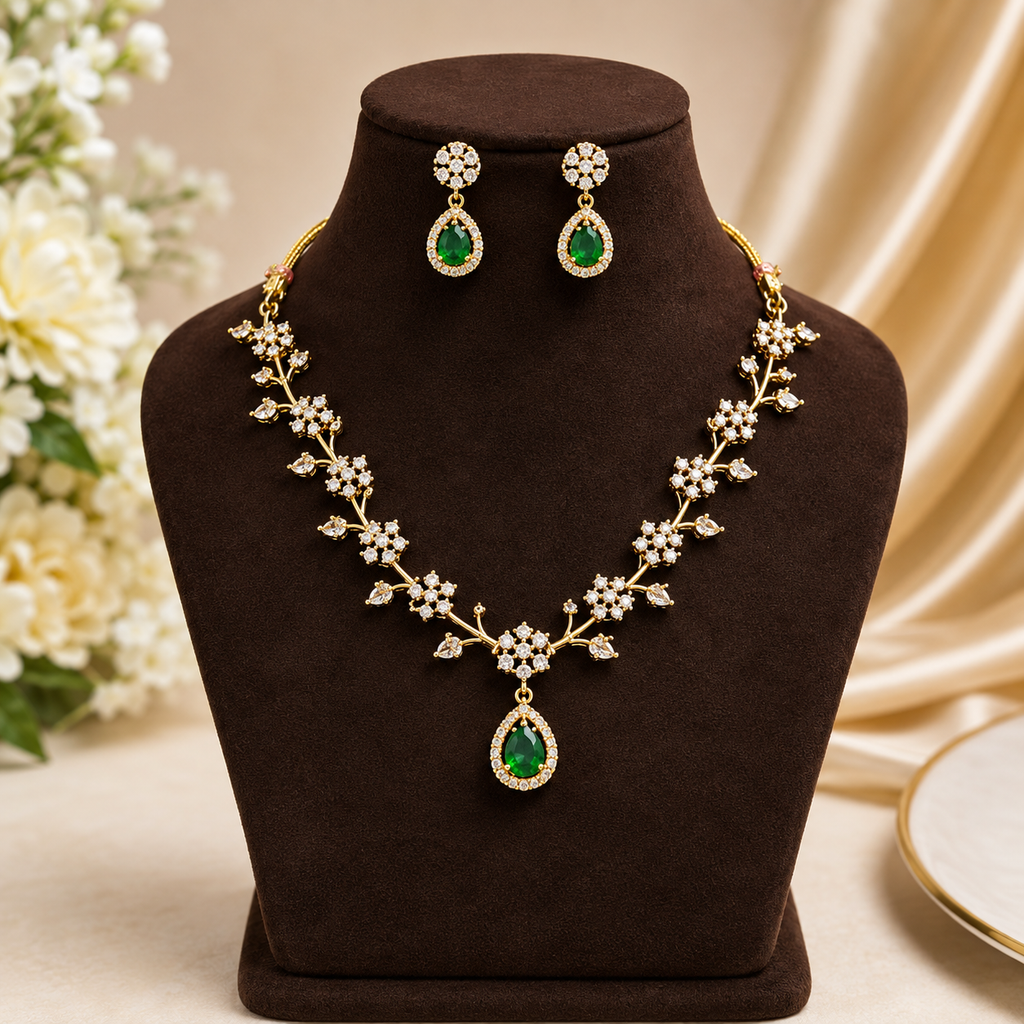 Emerald Vine Charm