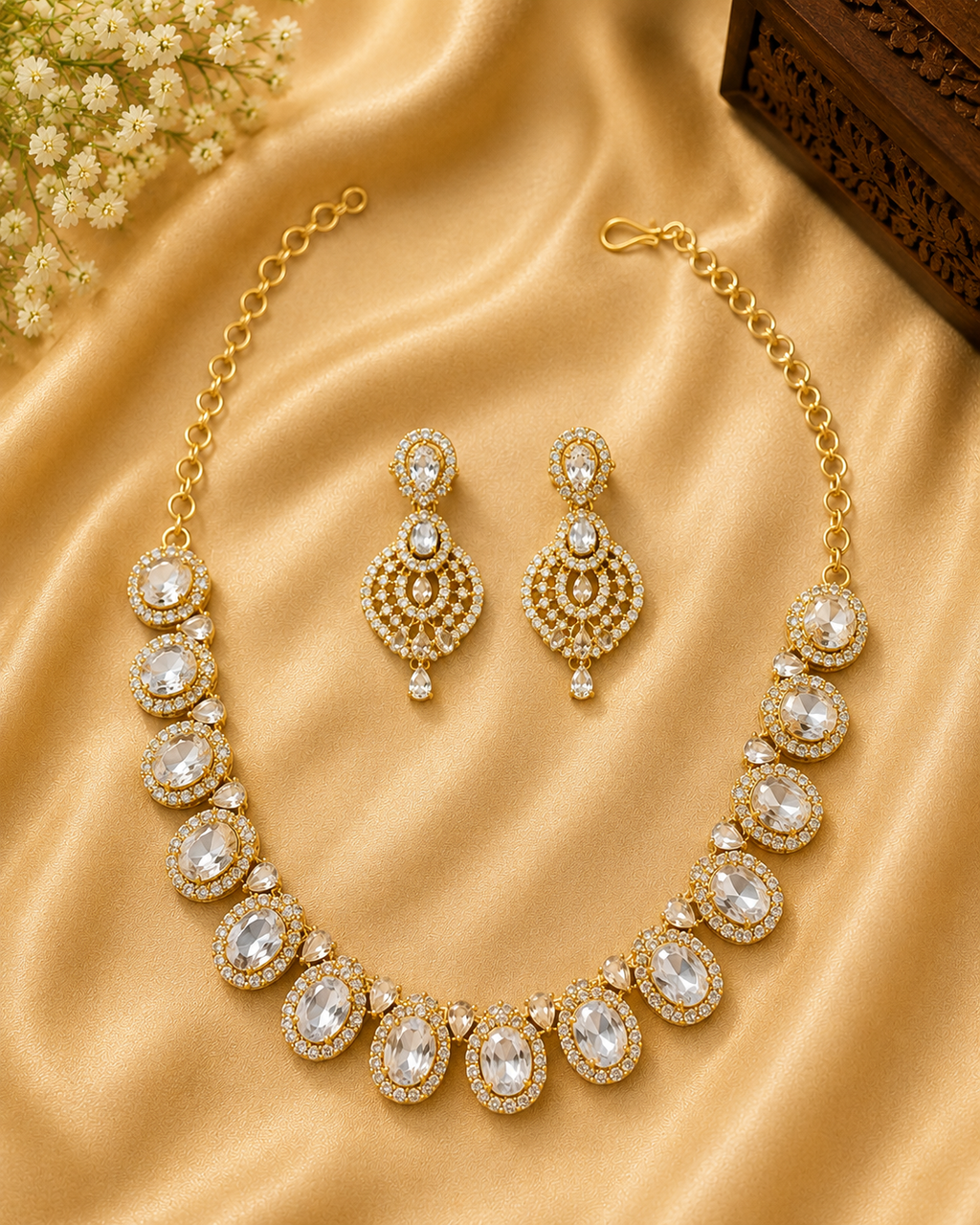 White AD Oval Necklace Set
