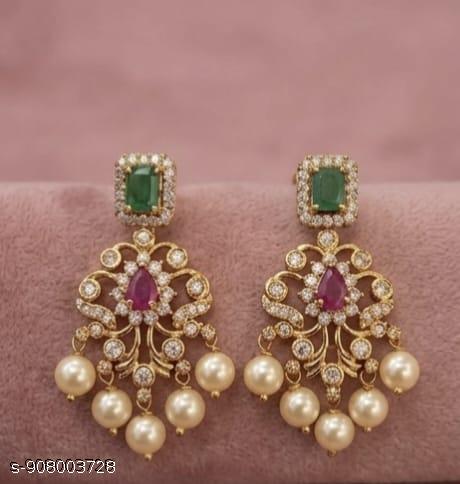 Royal Kundan Emerald Pearl Necklace Set