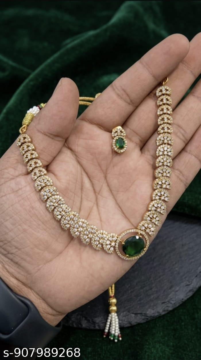 Royal Green Radiance Choker Set